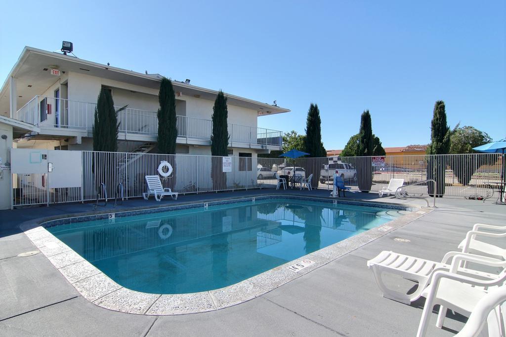 Motel 6-Carlsbad, Nm Екстериор снимка